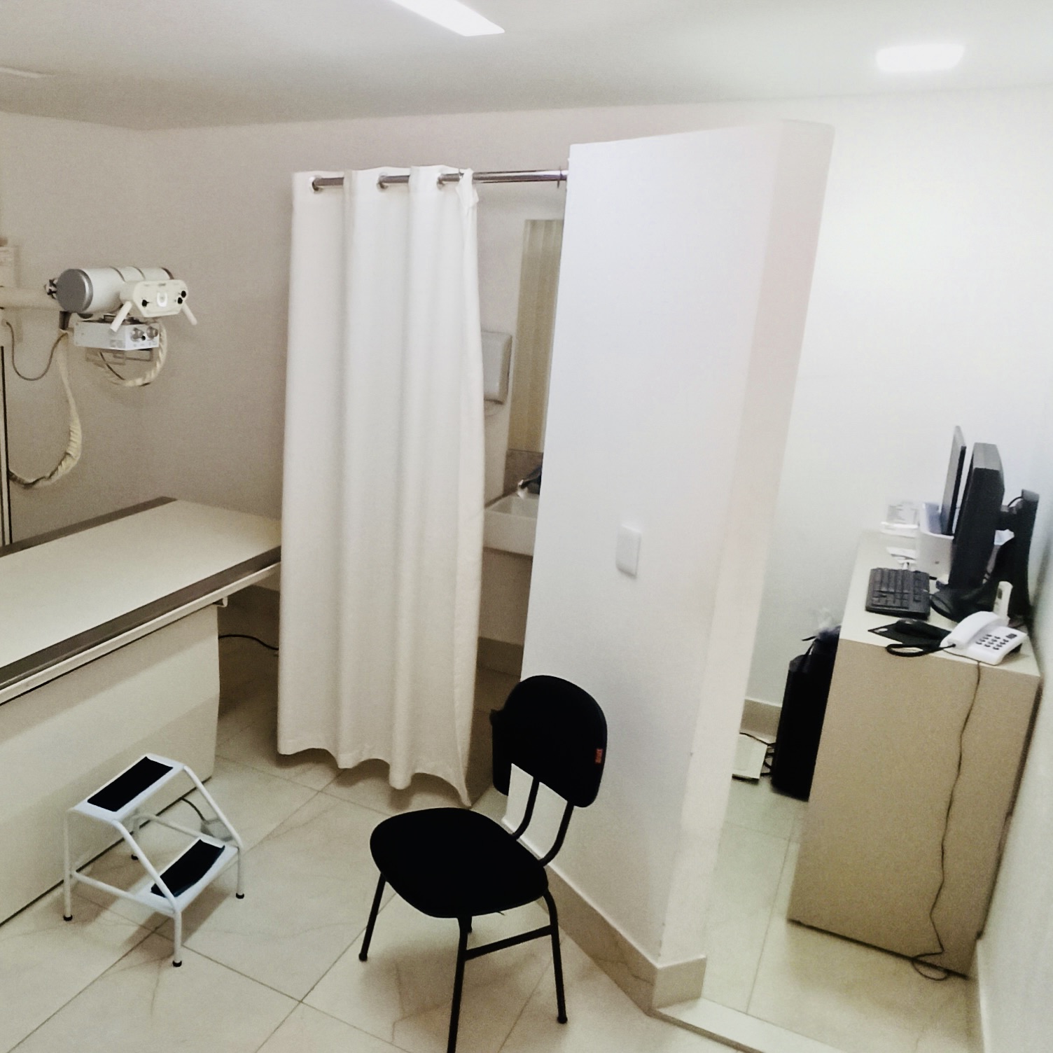 Sala de raio-x do Instituto Valler.